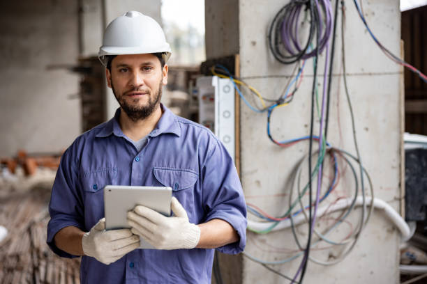 Best Affordable Emergency Electrician  in Fayette, MS